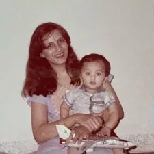 ali merchant childhood picture with mother salma merchant