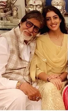amitabh bachchan with granddaughter navya naveli nanda
