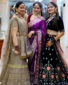 deepika singh goyal with sisters anamika singh and honeyka amesar