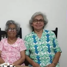 edna morea with her mother