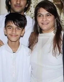 habiba jaffrey with son turaab jaaferi