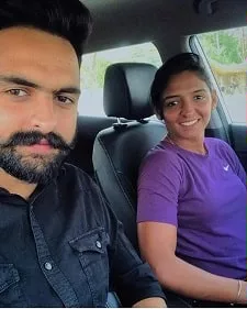 harmanpreet kaur bhullar with brother garry bhullar