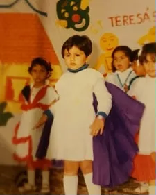 huma qureshi childhood picture