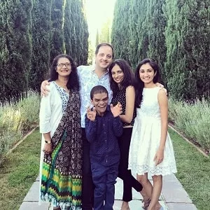 makijany family picture