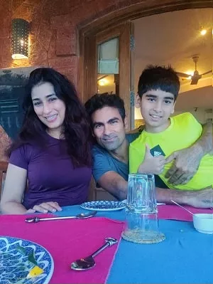 mohammad kaif and pooja kaif with their son kabir kaif