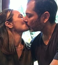 nicolo morea and adhuna bhabani liplock