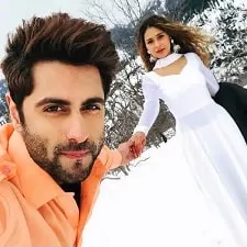 sara khan with ankit gera