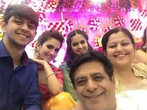 kriti kharbanda family picture