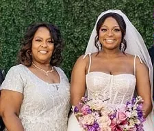 naturi naughton with mother brenda naughton
