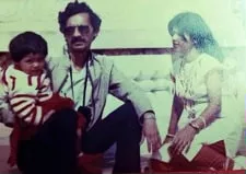 promita banik childhood picture with parents