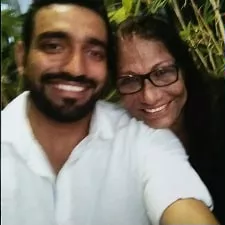 robin uthappa with mother roselyn uthappa