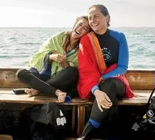 shaira kapoor with aunt sanjana kapoor