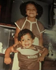 shheethal robin uthappa childhood picture with brother arjun goutham