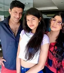 Siddharth Dhawan biography, wiki, age, date of birth, wife, daughter, family