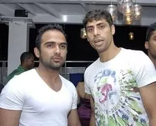 ashish nehra with brother bhanu nehra