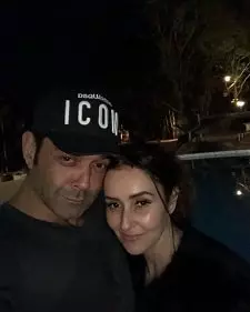 bobby deol with sister-in-law munisha ahuja malhotra