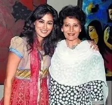 chitrangada singh with her mother