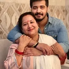 harsh bhadoria with mother poonam bhadoria