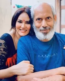 kamna pathak with father ajay kumar pathak