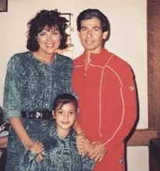 kim kardashian childhood picture with parents