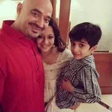 reema sen and shiv karan singh with son ruderaveer singh