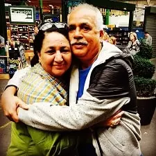 saleem qureshi with wife ameena qureshi