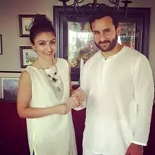 soha ali khan with brother saif ali khan