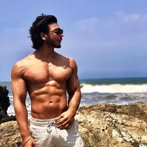 vikas parashar on the beach