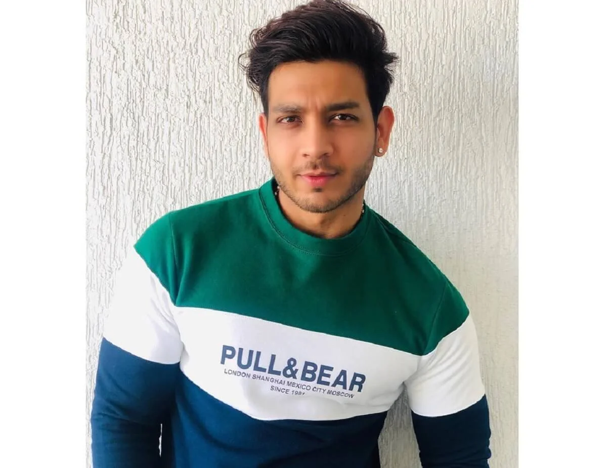 Vikas Parashar wiki, profession, age, education, net worth, caste