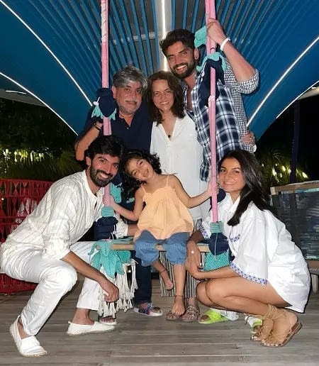 zaheer iqbal family picture