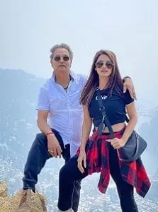 chetna pande with her father pradeep pande