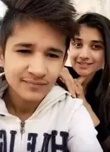 kanika mann with brother abhijeet mann