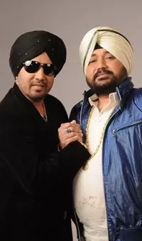 mika singh with his brother daler mehndi
