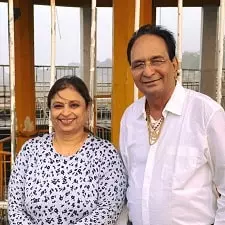 nalini pandya with husband himanshu pandya