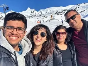 shirley setia family picture