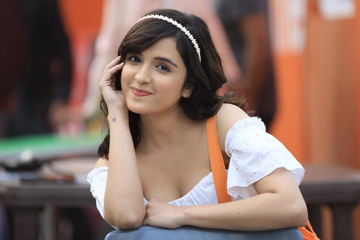 Shirley Setia