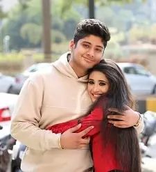 shivangi joshi with her brother samarth joshi