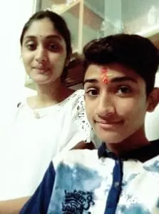 smrithi srikanth with her brother ks shikhar