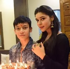 eisha singh with her brother rudraksh singh