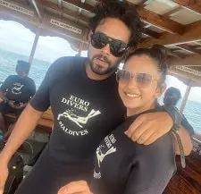 rakul preet singh with brother aman preet singh