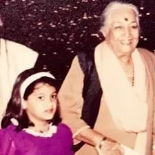 sanah kapur childhood picture with her grandmother dina pathak