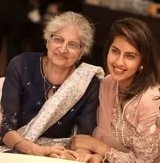 shagun pannu with her mother nirmaljeet pannu