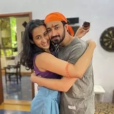divyanka bedi with her brother chiranjeev bedi