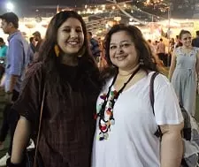 jhanak shukla with her mother supriya shukla