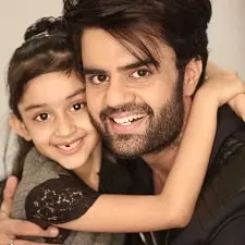 manish paul with his daughter saisha paul