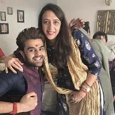 manish paul with his sister jyoti paul mohan