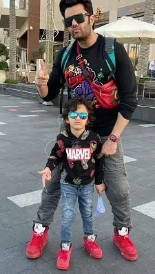 manish paul with his son yuvann paul