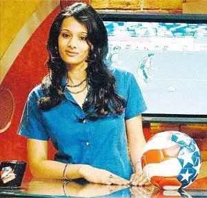 mayanti langer football cafe