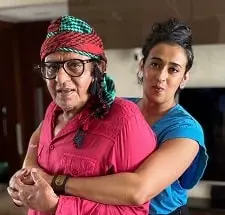 ranjeet with his daughter divyanka bedi