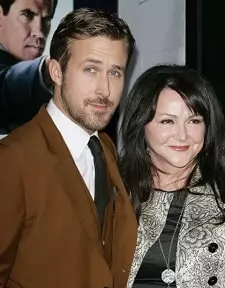 ryan gosling with his mother donna gosling